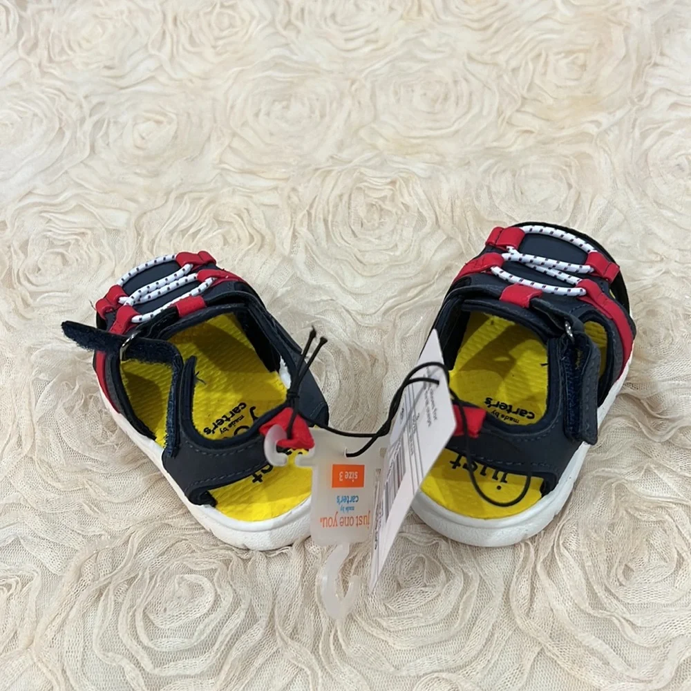 Carters Red White & Blue infant sandals size 3 💥Any3for $25